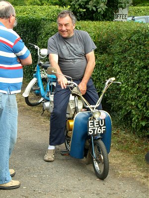 Dave Watson with his Raleigh Wisp