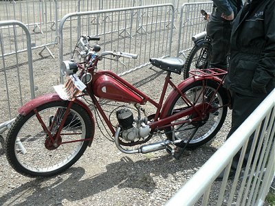 James Superlux autocycle