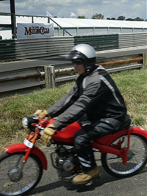 Motom