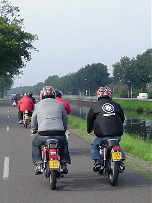 Riding to Ruinerwold