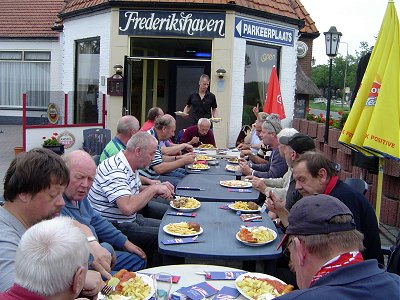 Evening meal at Uffelte