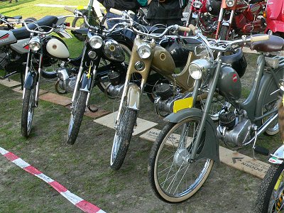 A group of HMWs