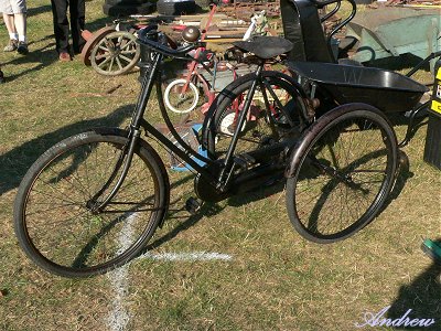 James Model 26 'Royal' tricycle