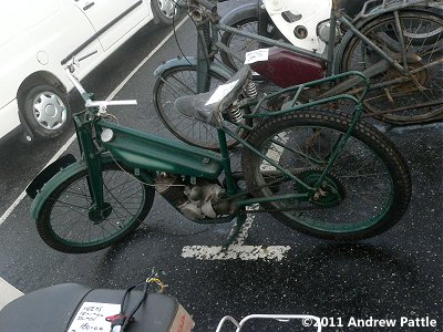 Kneels Wheels
