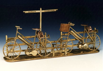 Commerative model