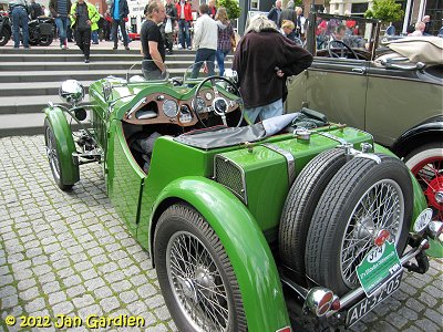 Elfsteden Oldtimerrally at Dokkum