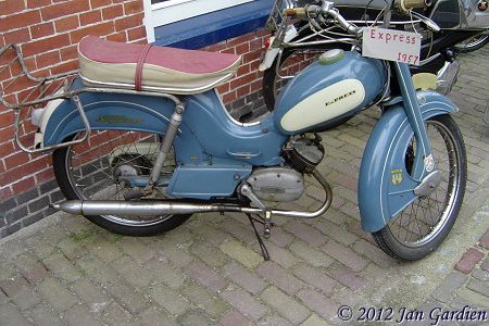 1957 Express Sport