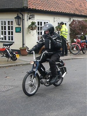 Kneels Wheels