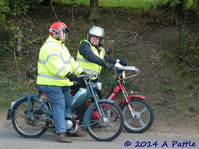 Jim & Dave wait for the rest to start