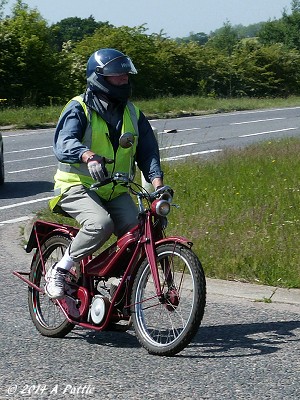 Bown autocycle approaching Rickinghall