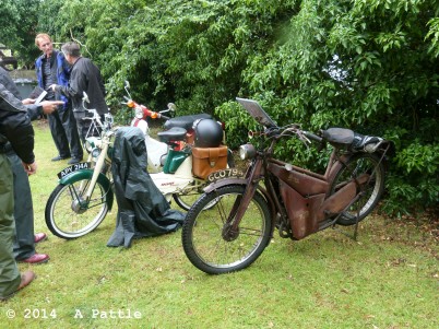 Bikes outside the pub at Waldringfield