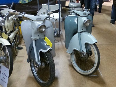 Avaros mopeds at Heerhugowaard moped jumble