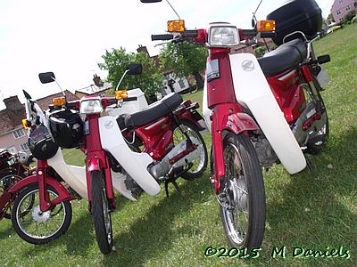 Honda Cubs at Fair Green, Diss