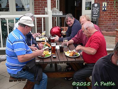 Lunch at Waldringfield