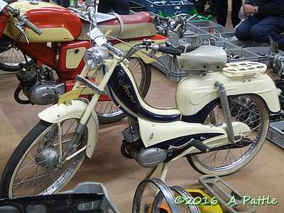 Heerhugowaard moped jumble