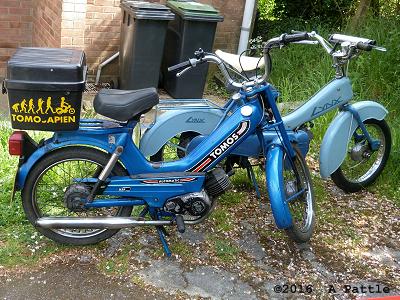 Tomos A3K & Elswick–Hopper Lynx at Lord Thurlow Village Hall
