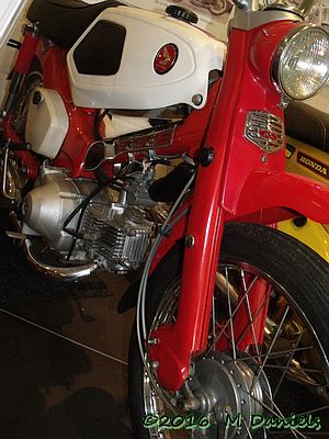 1969 89cc Honda CM91 (US type) with roadster kit