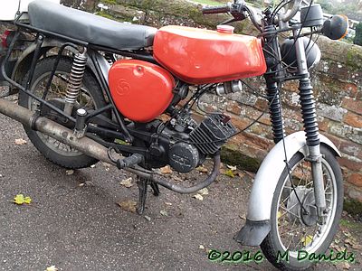 Kneel's Wheels at Claydon