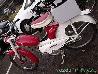Kneel's Wheels at Claydon