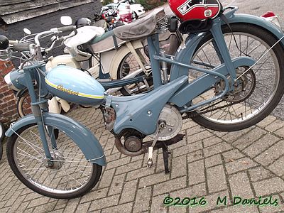 Kneel's Wheels at Claydon