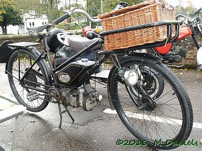 Kneel's Wheels at Claydon