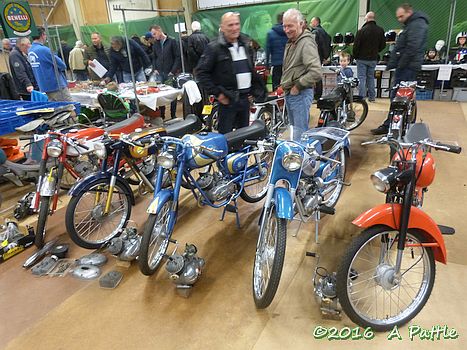 Bromfietsbeurs Heerhugowaard