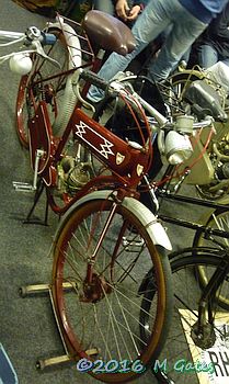 Mandille et Roux moped