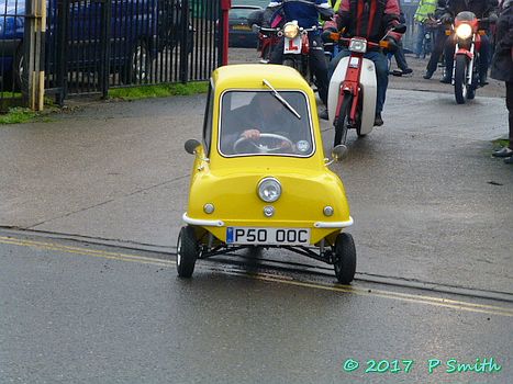 EACC Mince Pie Run leaving Ipswich