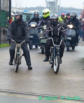 EACC Mince Pie Run leaving Ipswich