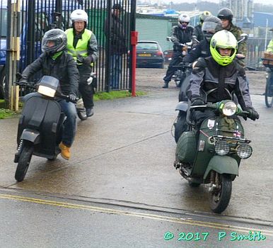 EACC Mince Pie Run leaving Ipswich