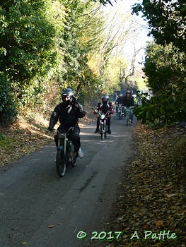 Kneels’s Wheels leaving Great Blakenham