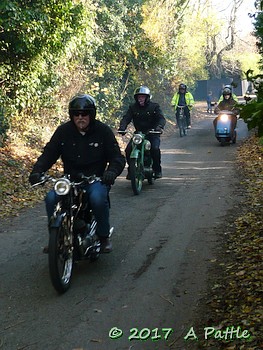Kneels’s Wheels leaving Great Blakenham