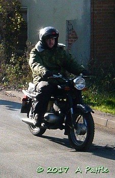 Kneels’s Wheels in Paper Mill Lane