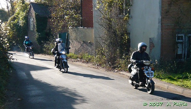 Kneels’s Wheels in Paper Mill Lane