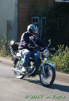 Kneels’s Wheels in Paper Mill Lane