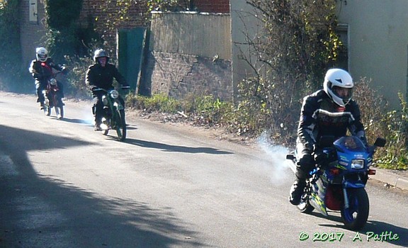 Kneels’s Wheels in Paper Mill Lane