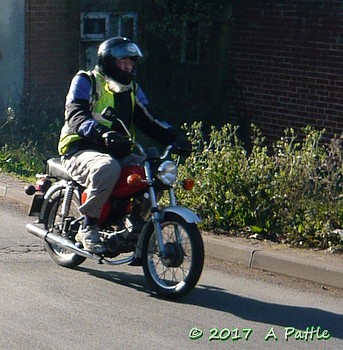 Kneels’s Wheels in Paper Mill Lane