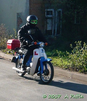 Kneels’s Wheels in Paper Mill Lane