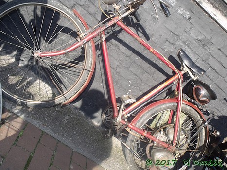 Kneels’s Wheels at Claydon