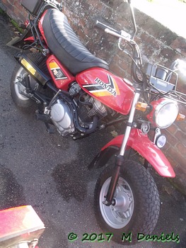 Kneels’s Wheels at Claydon