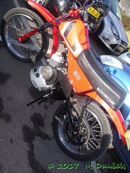 Kneels’s Wheels at Claydon