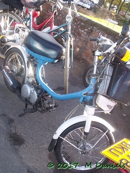 Kneels’s Wheels at Claydon