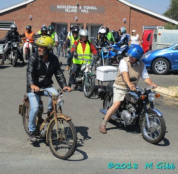 Peninsularis Run at Bucklesham village hall