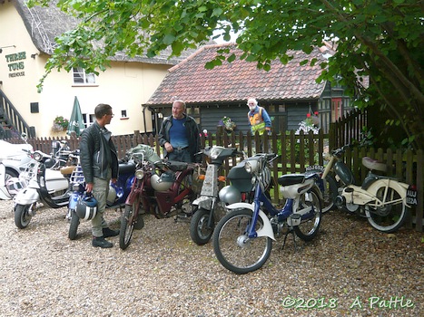 Periwinkle Run at Great Hormead Three Tuns