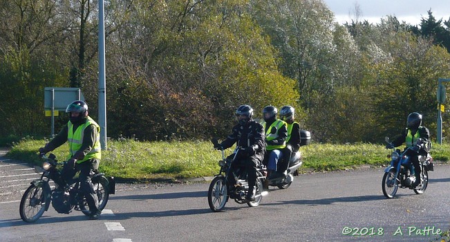 Kneel’s Wheels approaching Claydon