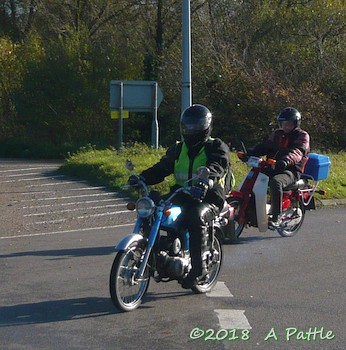 Kneel’s Wheels approaching Claydon