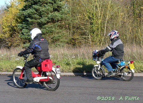 Kneel’s Wheels approaching Claydon