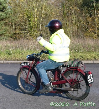 Kneel’s Wheels approaching Claydon