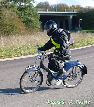 Kneel’s Wheels approaching Claydon