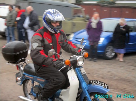 EACC Mince Pie Run leaving Ipswich